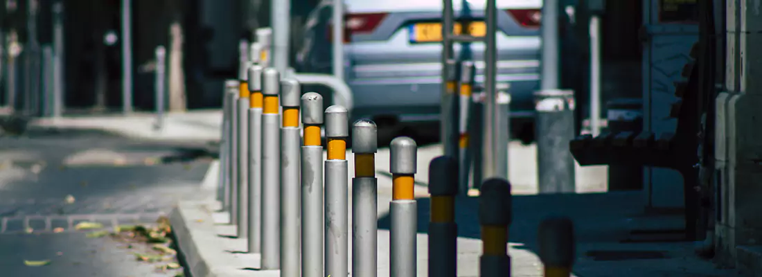 Safe and Convenient Retractable Barrier Column Systems for Properties in Daytona Beach, FL